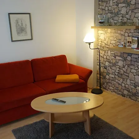 In Aeussere Neustadt Mit Terrasse Appartamento